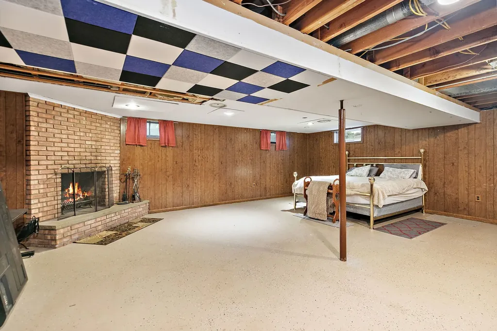 11118 Lincoln Street Huntley IL 60142