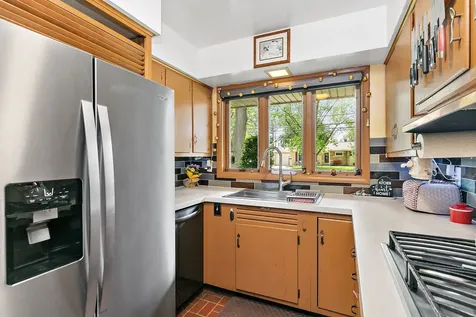 11118 Lincoln Street Huntley IL 60142