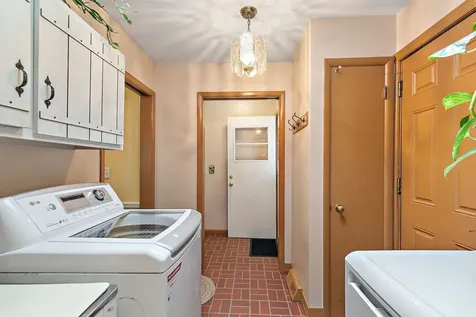 11118 Lincoln Street Huntley IL 60142