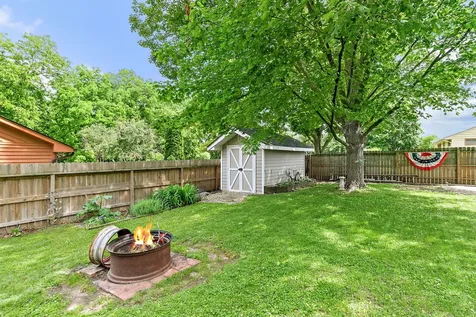 11118 Lincoln Street Huntley IL 60142