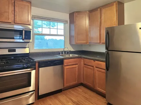 4257 West Nelson Street Chicago IL 60641