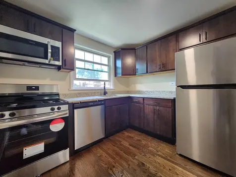 4263 West Nelson Street Chicago IL 60641