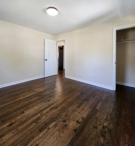 4263 West Nelson Street Chicago IL 60641