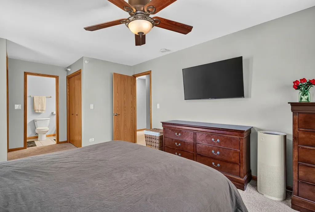 1011 Ashley Court S Lockport IL 60441