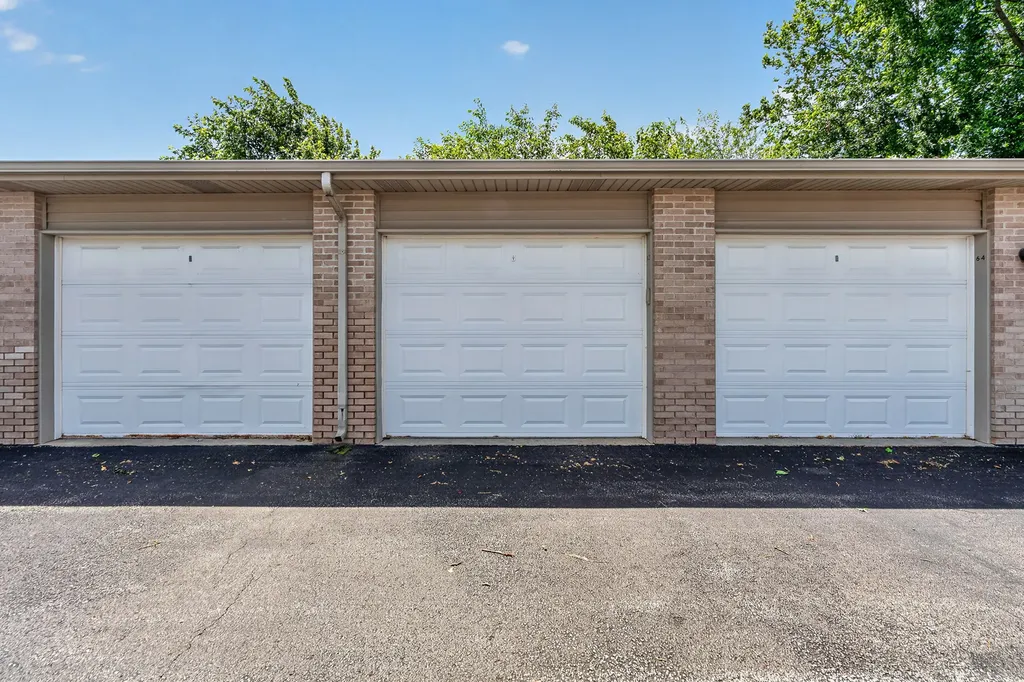 1011 Ashley Court S Lockport IL 60441