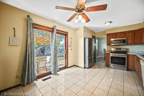 640 Aspen Street Frankfort IL 60423