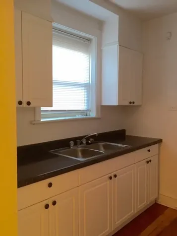 3746 West Irving Park Road Chicago IL 60618