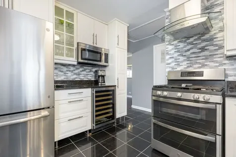 5524 South Bruner Street Hinsdale IL 60521