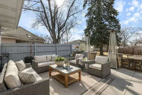5524 South Bruner Street Hinsdale IL 60521
