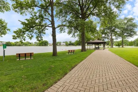 5524 South Bruner Street Hinsdale IL 60521