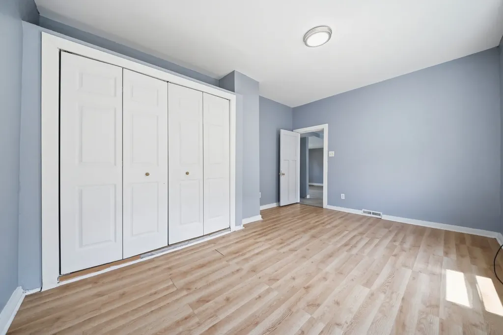11317 South Carpenter Street Chicago IL 60643