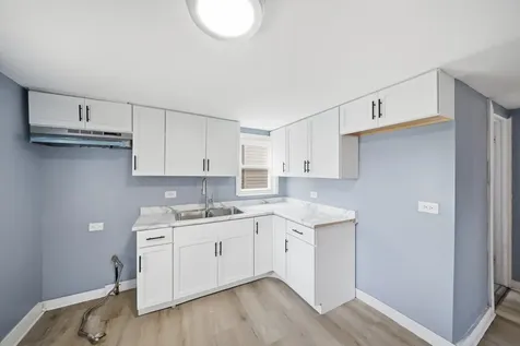 11317 South Carpenter Street Chicago IL 60643