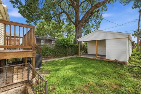 11317 South Carpenter Street Chicago IL 60643