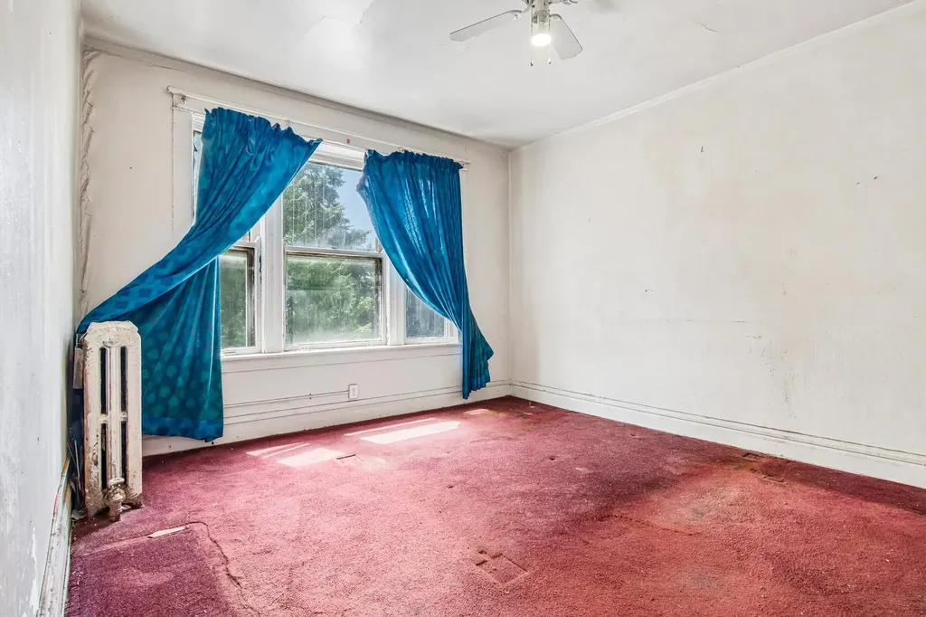 9605 South Winston Avenue Chicago IL 60643