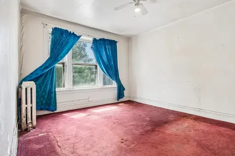 9605 South Winston Avenue Chicago IL 60643