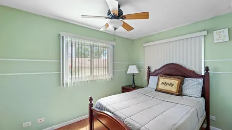 1326 Degener Avenue Elmhurst IL 60126