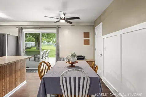 8 Dolphin Court Oswego IL 60543
