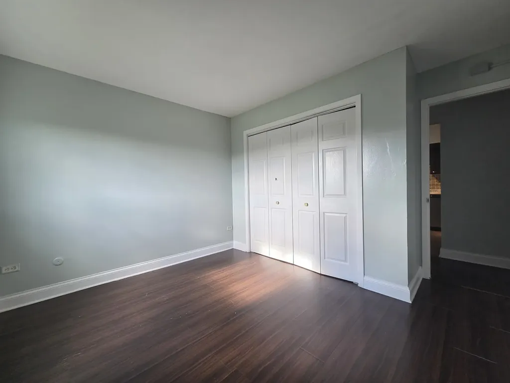 151 Elk Trail Carol Stream IL 60188