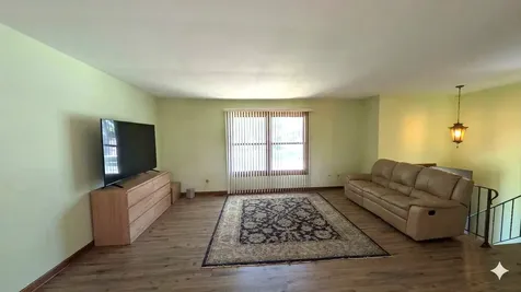 11 Marquette Place Buffalo Grove IL 60089