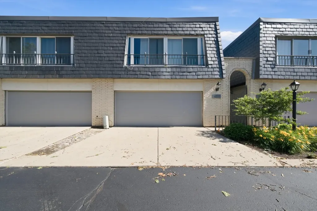 4042 Trafalgar Lane Oak Lawn IL 60453
