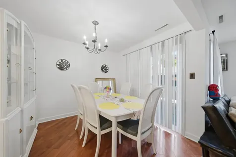 4042 Trafalgar Lane Oak Lawn IL 60453