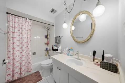 4042 Trafalgar Lane Oak Lawn IL 60453