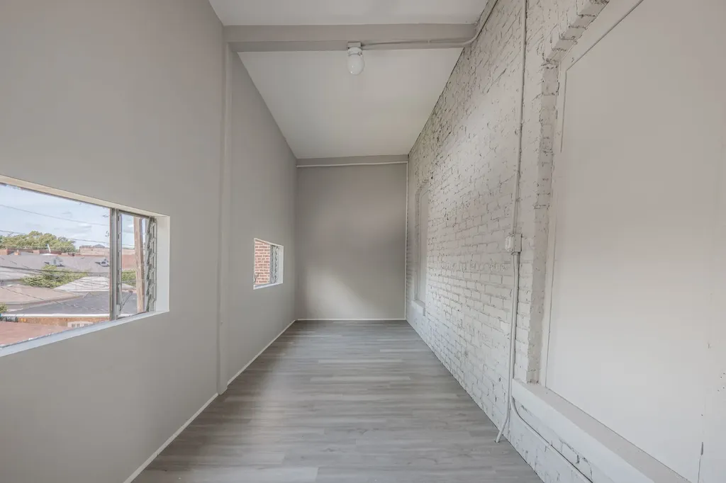 7952 South Elizabeth Street Chicago IL 60620