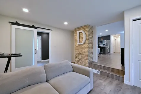 511 Everett Avenue Crystal Lake IL 60014