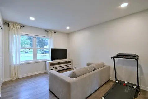 511 Everett Avenue Crystal Lake IL 60014