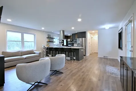 511 Everett Avenue Crystal Lake IL 60014