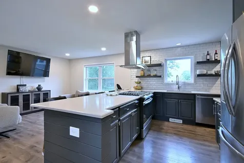 511 Everett Avenue Crystal Lake IL 60014