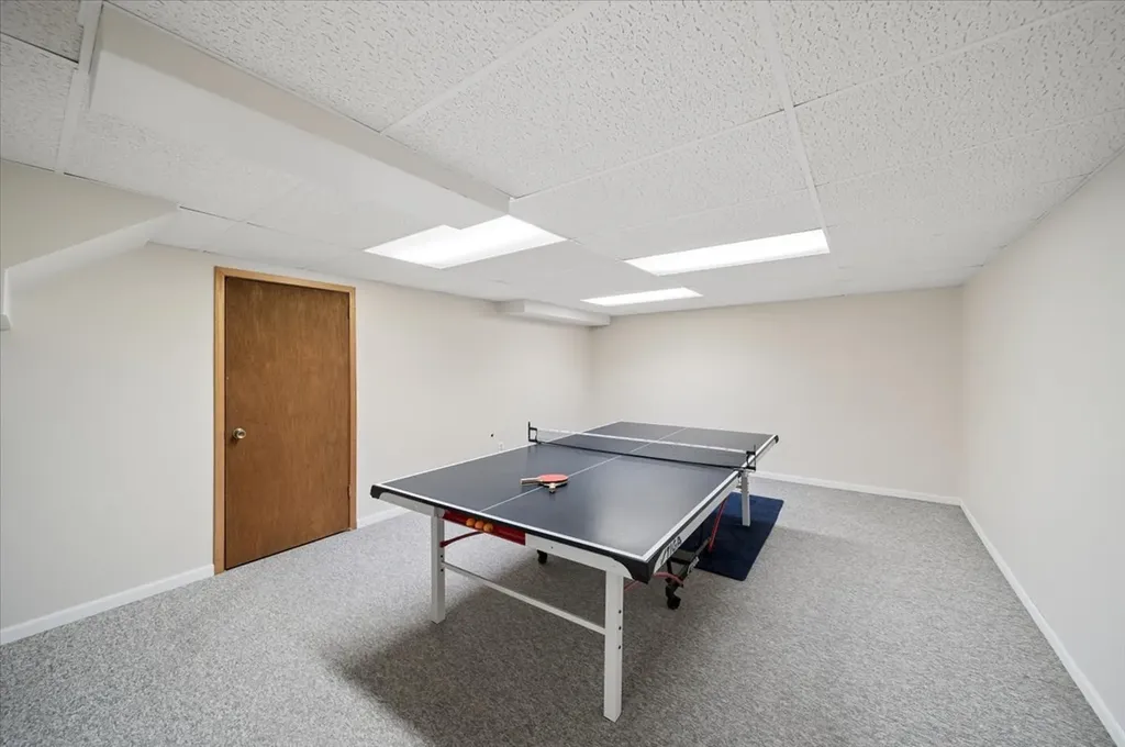 925 Manchester Street Naperville IL 60563