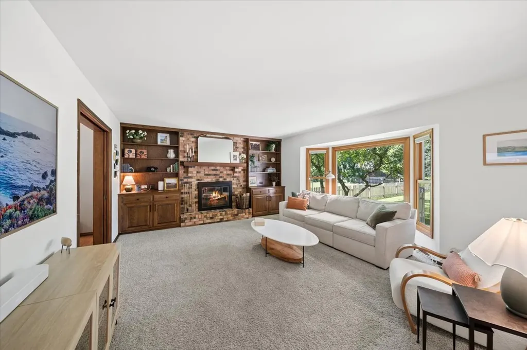925 Manchester Street Naperville IL 60563