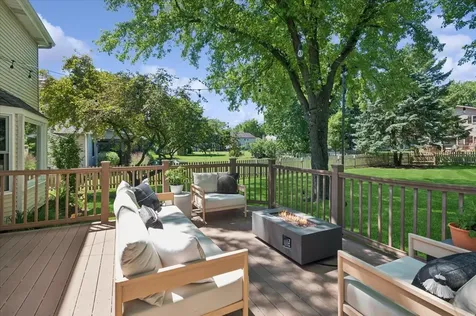925 Manchester Street Naperville IL 60563