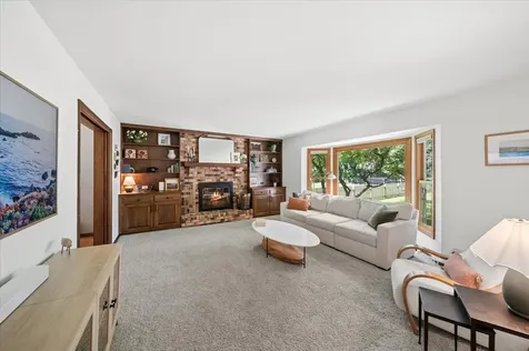 925 Manchester Street Naperville IL 60563