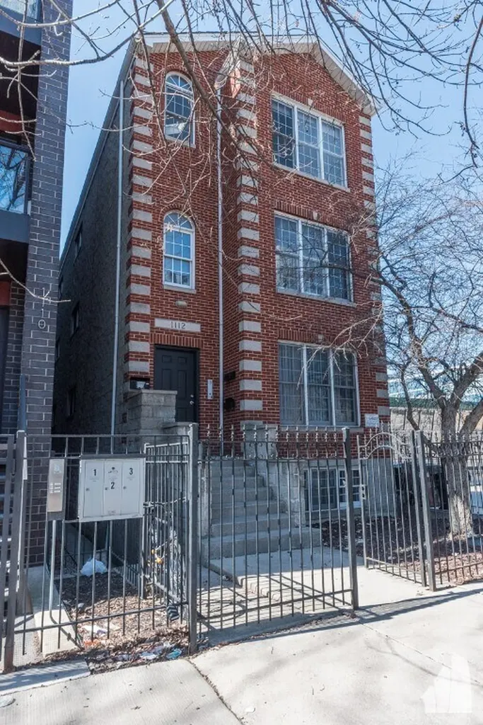 1112 North Marshfield Avenue Chicago IL 60622