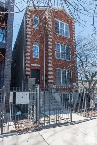 1112 North Marshfield Avenue Chicago IL 60622