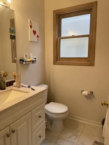 1112 North Marshfield Avenue Chicago IL 60622