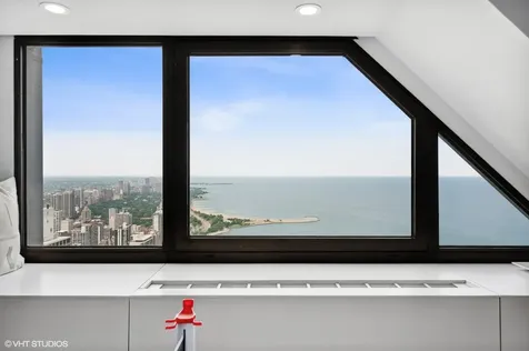 175 East Delaware Place Chicago IL 60611