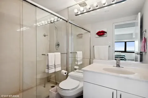 175 East Delaware Place Chicago IL 60611