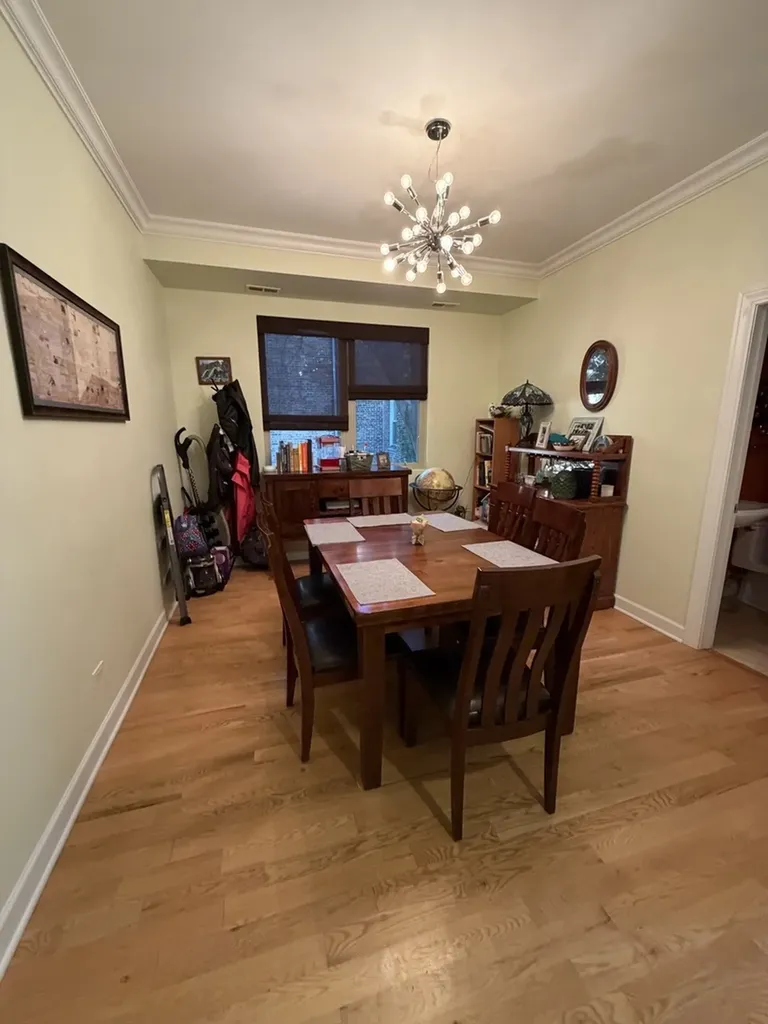 2657 West Thomas Street Chicago IL 60622