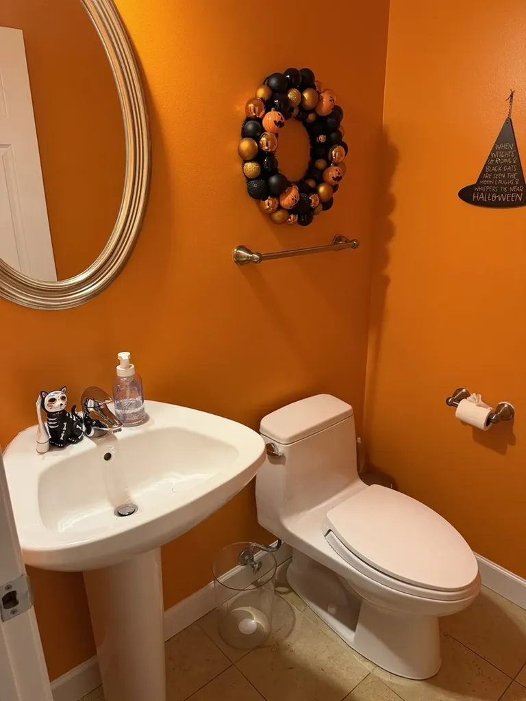 2657 West Thomas Street Chicago IL 60622
