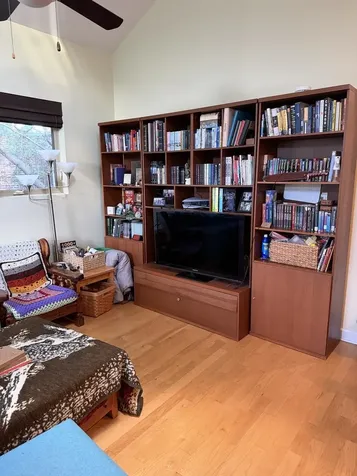 2657 West Thomas Street Chicago IL 60622
