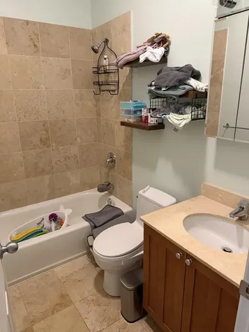 2657 West Thomas Street Chicago IL 60622