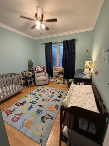 2657 West Thomas Street Chicago IL 60622