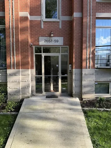 2657 West Thomas Street Chicago IL 60622