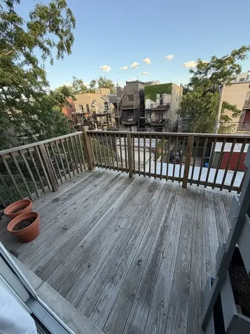 2657 West Thomas Street Chicago IL 60622