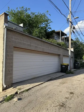 2657 West Thomas Street Chicago IL 60622