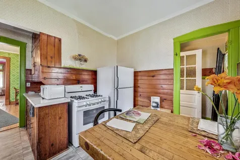3428 East Avenue Berwyn IL 60402