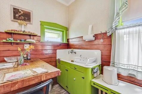 3428 East Avenue Berwyn IL 60402
